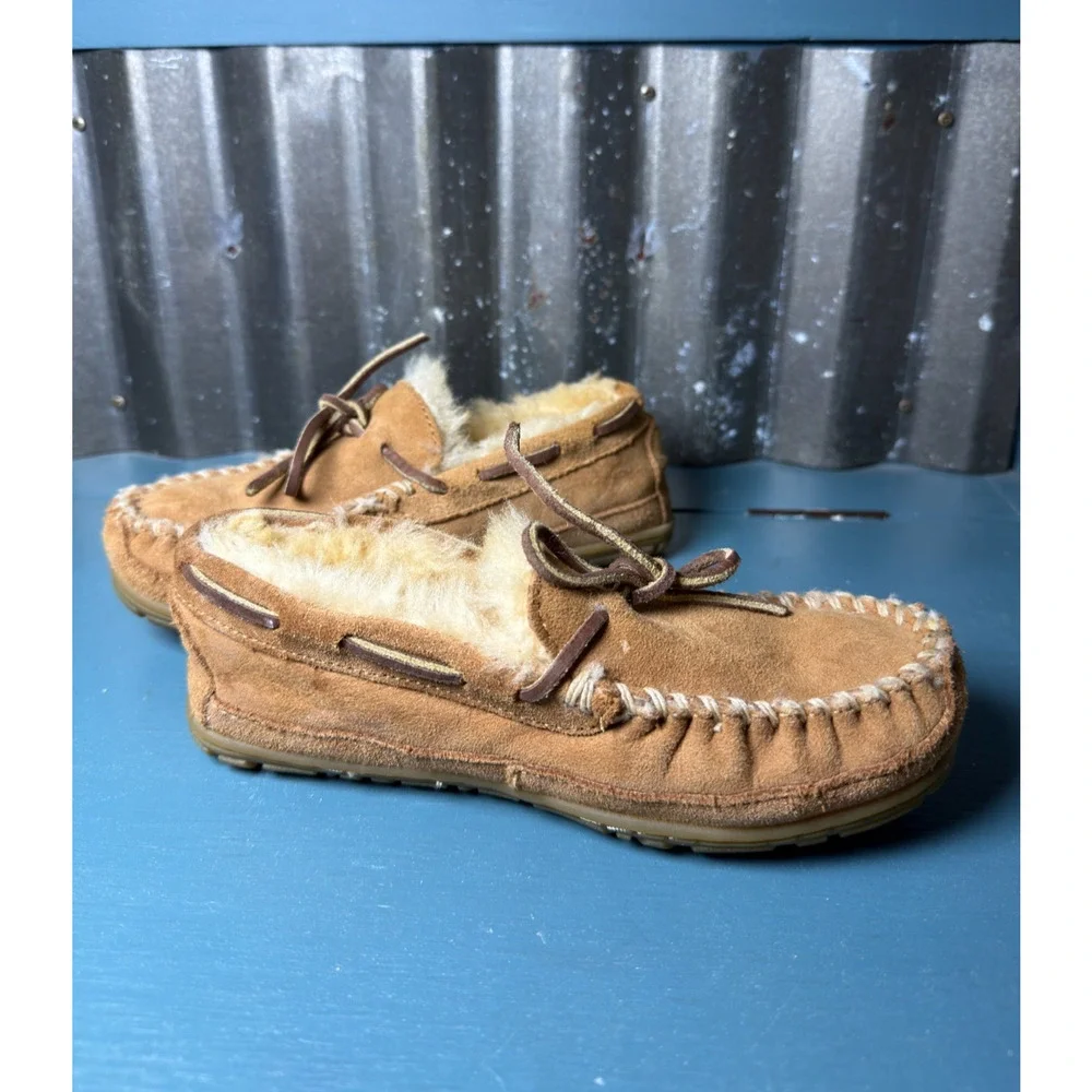 L.L. Bean Kids Wicked Good Moccasin Slippers Suede Shearling Size 1 Tan Brown